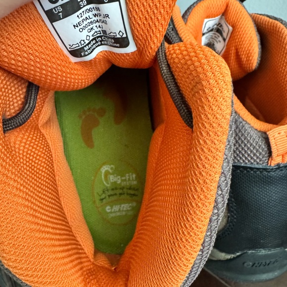 Hi-Tech NEPAL JR  hiking/snow boots waterproof kids/ youth size 7 - Picture 6 of 6
